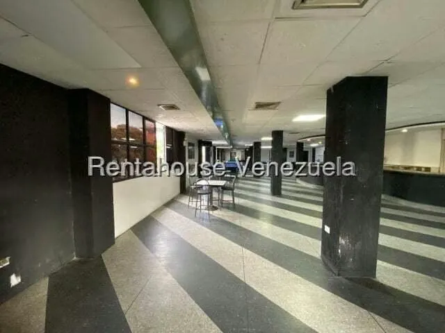 Local Comercial en Alquiler en Centro, Lara - 12