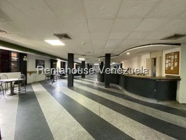 Local Comercial en Alquiler en Centro, Lara - 15