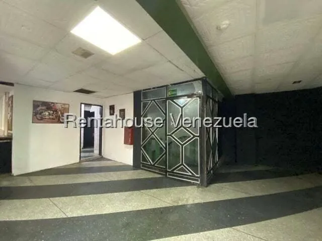 Local Comercial en Alquiler en Centro, Lara - 4