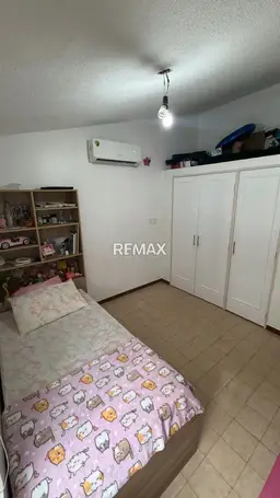 View 16
