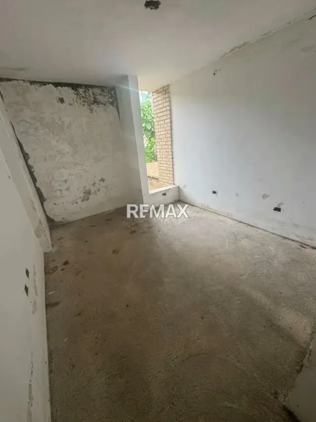 EN VENTA TOWN HOUSE UBICADO EN EL CASTAÑO - 9