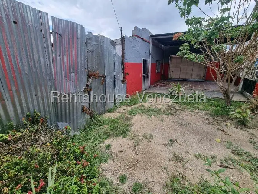 Terreno (Comercial) en Venta en Parroquia Catedral, Lara - 29