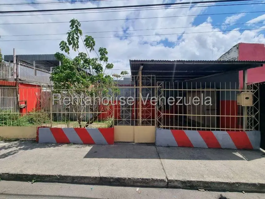 Terreno (Comercial) en Venta en Parroquia Catedral, Lara - 30