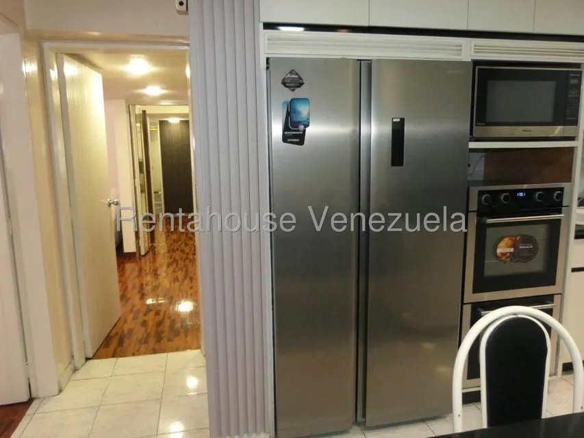Apartamento (1 Nivel) en Venta en Los Dos Caminos, Distrito Metropolitano - 29