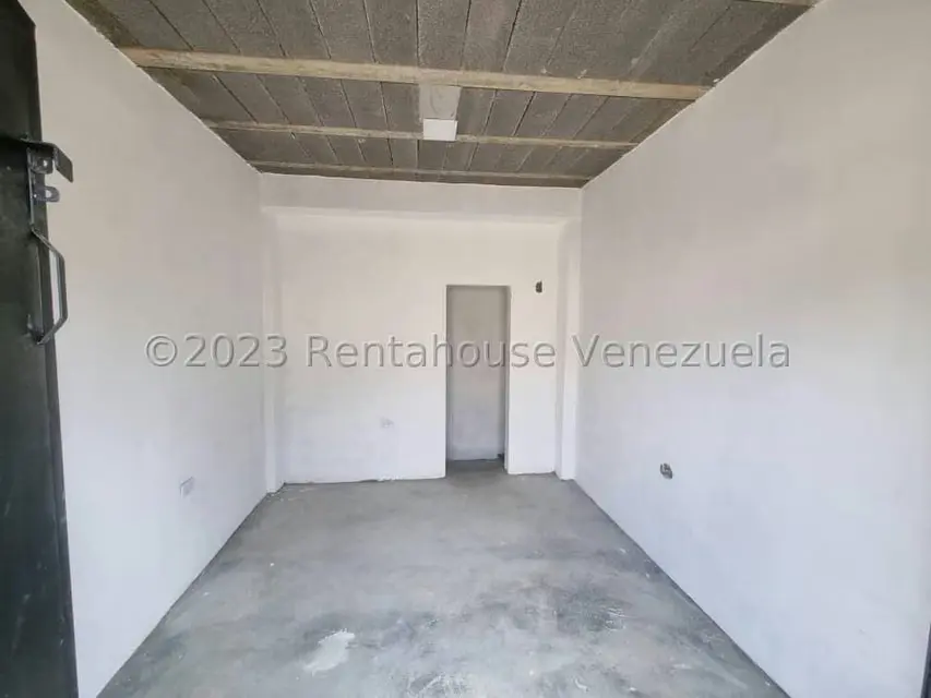 Local Comercial en Alquiler en La Piedad Norte, Lara - 14