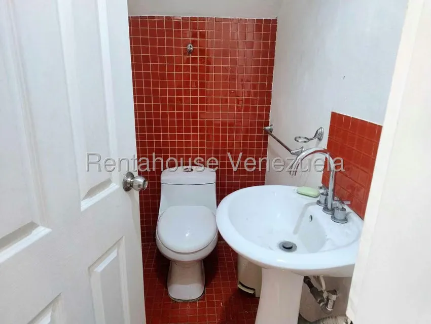 Townhouse (Duplex) en Venta en Guanadito, Falcon - 11