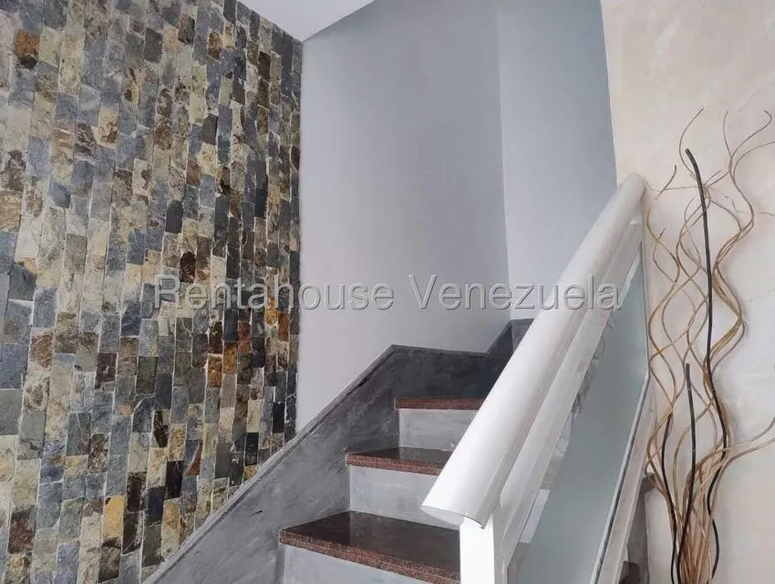 Townhouse (Duplex) en Venta en Guanadito, Falcon - 16