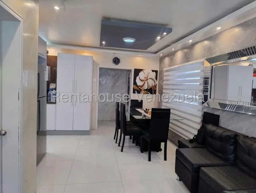 Townhouse (Duplex) en Venta en Guanadito, Falcon - 3