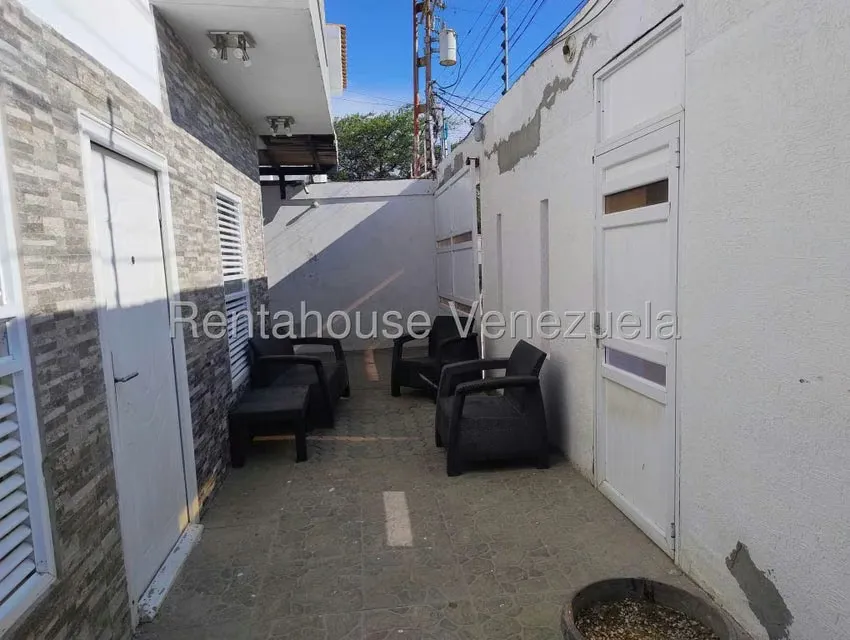 Townhouse (Duplex) en Venta en Guanadito, Falcon - 27
