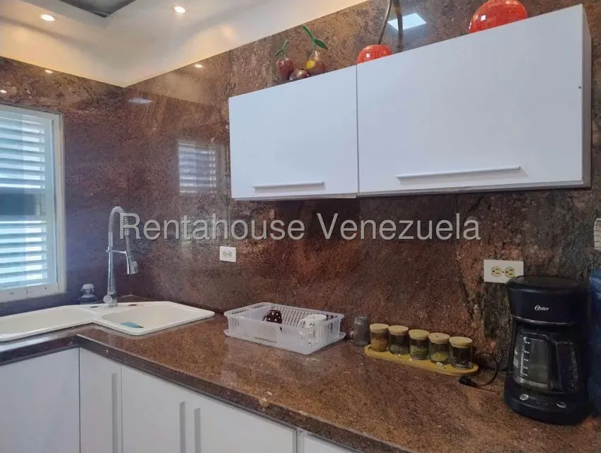 Townhouse (Duplex) en Venta en Guanadito, Falcon - 7
