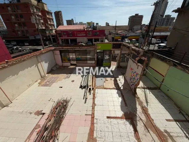 VENDE LOCAL COMERCIAL CALLE 5 DE JULIO CON AV 13 SECTOR 5 DE JULIO - 2