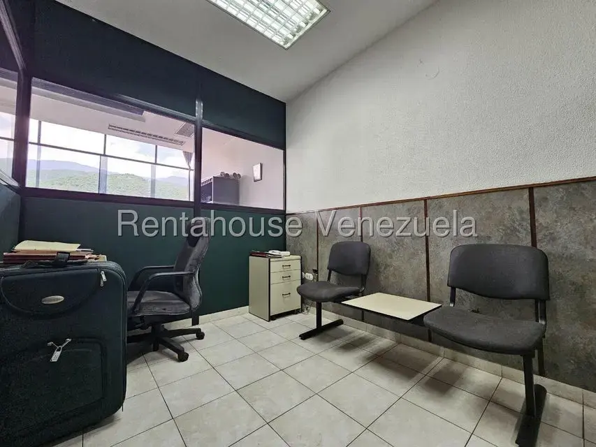 Oficina en Venta en Guarenas, Miranda - 12