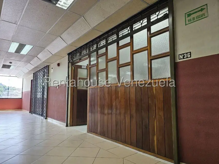 Oficina en Venta en Guarenas, Miranda - 4