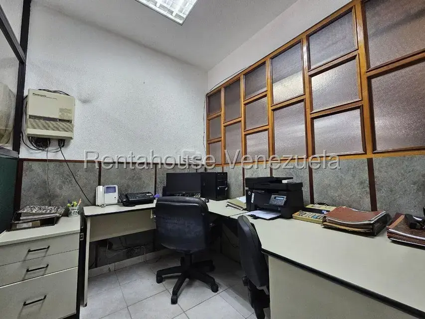 Oficina en Venta en Guarenas, Miranda - 8