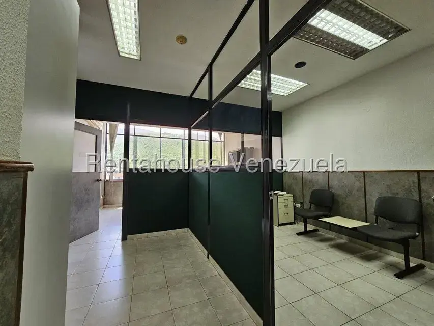 Oficina en Venta en Guarenas, Miranda - 10