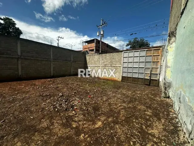 Terreno en Venta Calle 24 Zona Centro-Barquisimeto - 3