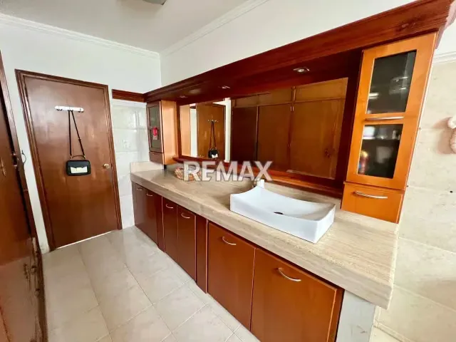 VENDO CASA EN LA URB MOPNTE BELLO - 13
