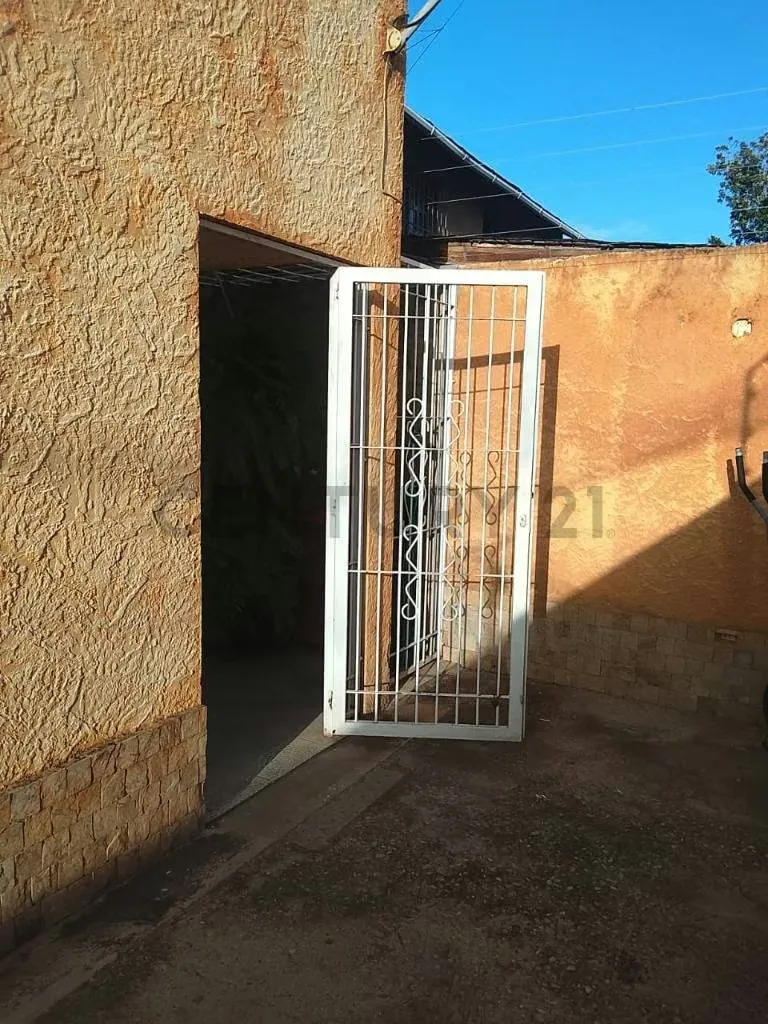Townhouse en Palosano en La Asunción - 9