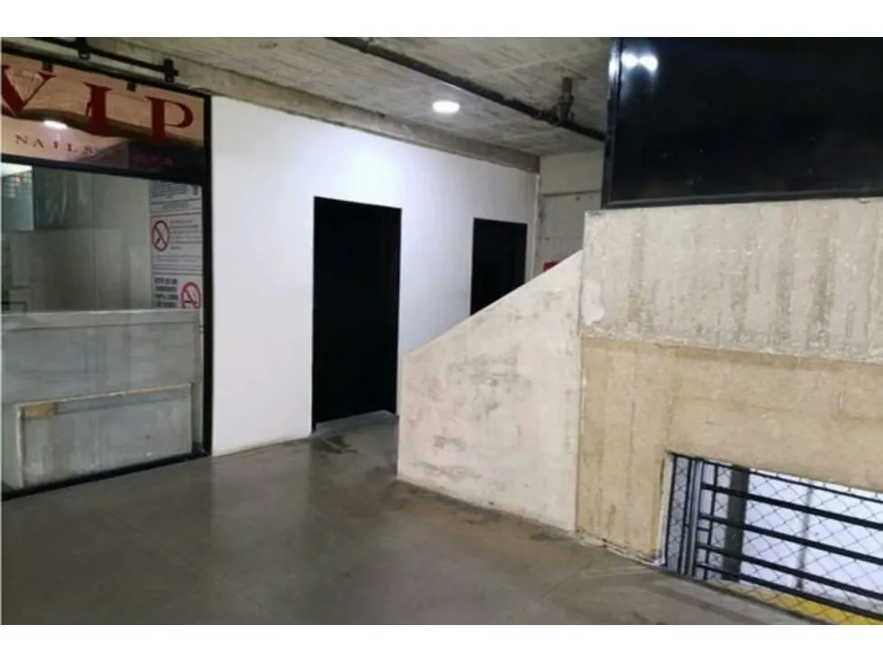 Se alquila Local comercial de 340 m2 obra Gris en Santa Monica - 6