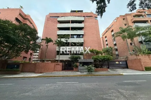 Alquiler de Apartamento en Campo Alegre