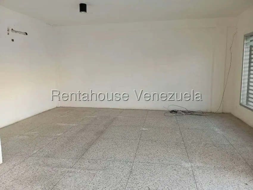 Local Comercial en Alquiler en Casco Central, Zulia - 4