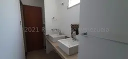 View 25