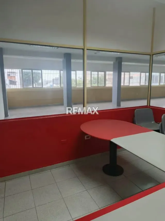 Local Comercial en Alquiler Avenida Andrés Bello Edificio Cofricarsa Zona Centro - Barquisimeto - 11