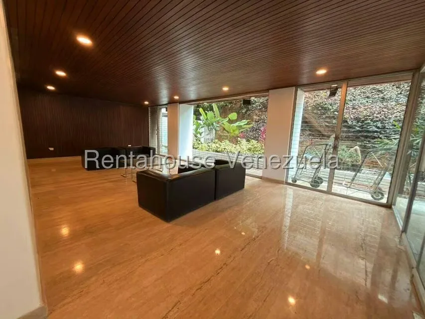 Apartamento (1 Nivel) en Alquiler en Las Mercedes, Distrito Metropolitano - 5