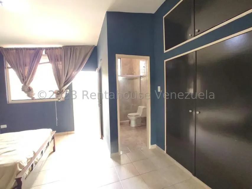 Casa (Duplex) en Venta en El Limon, Aragua - 23