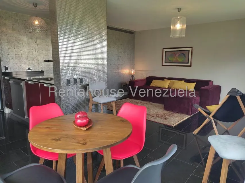 Apartamento (1 Nivel) en Alquiler en Colinas de Bello Monte, Distrito Metropolitano - 7