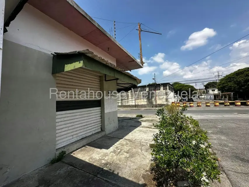 Local Comercial en Alquiler en Mario Briceno Iragorry, Aragua