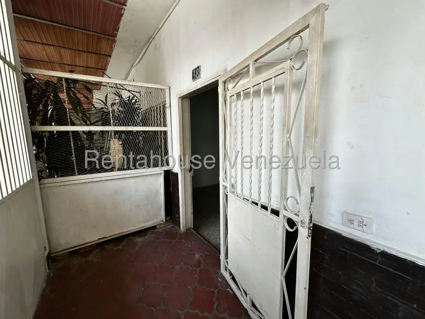Local Comercial en Alquiler en Mario Briceno Iragorry, Aragua - 4
