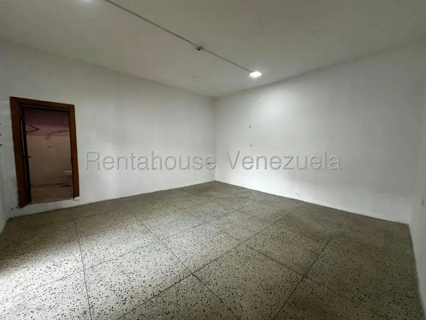 Local Comercial en Alquiler en Mario Briceno Iragorry, Aragua - 7