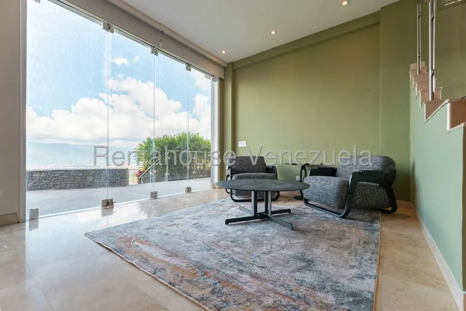 Casa (Duplex) en Alquiler en Alto Hatillo, Distrito Metropolitano - 17