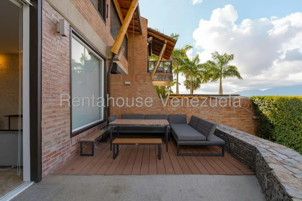 Casa (Duplex) en Alquiler en Alto Hatillo, Distrito Metropolitano - 20