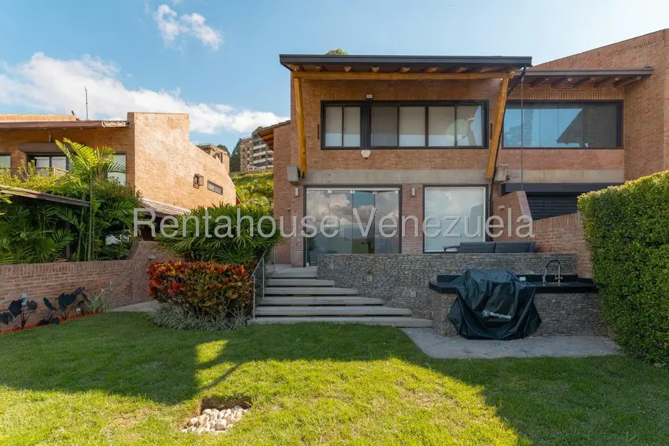 Casa (Duplex) en Alquiler en Alto Hatillo, Distrito Metropolitano - 25