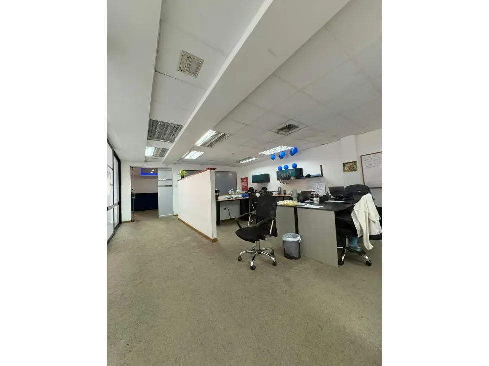 Alquilo galpón 2800m2 Boleíta 3291 - 12
