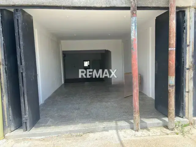 Local Comercial en Alquiler, 56 m2, en Av. Principal de La Cruz, Maturín