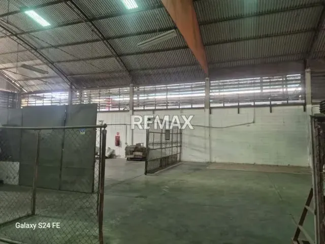 EN VENTA GALPON INDUSTRIAL CONDOMINIO JIMENEZ MARQUEZ - 3