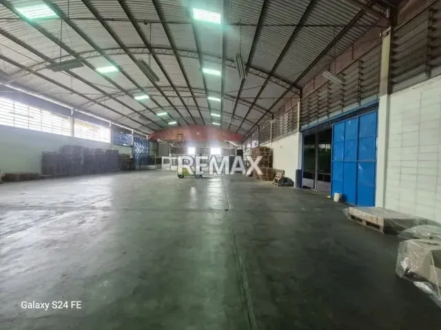 EN VENTA GALPON INDUSTRIAL CONDOMINIO JIMENEZ MARQUEZ - 5