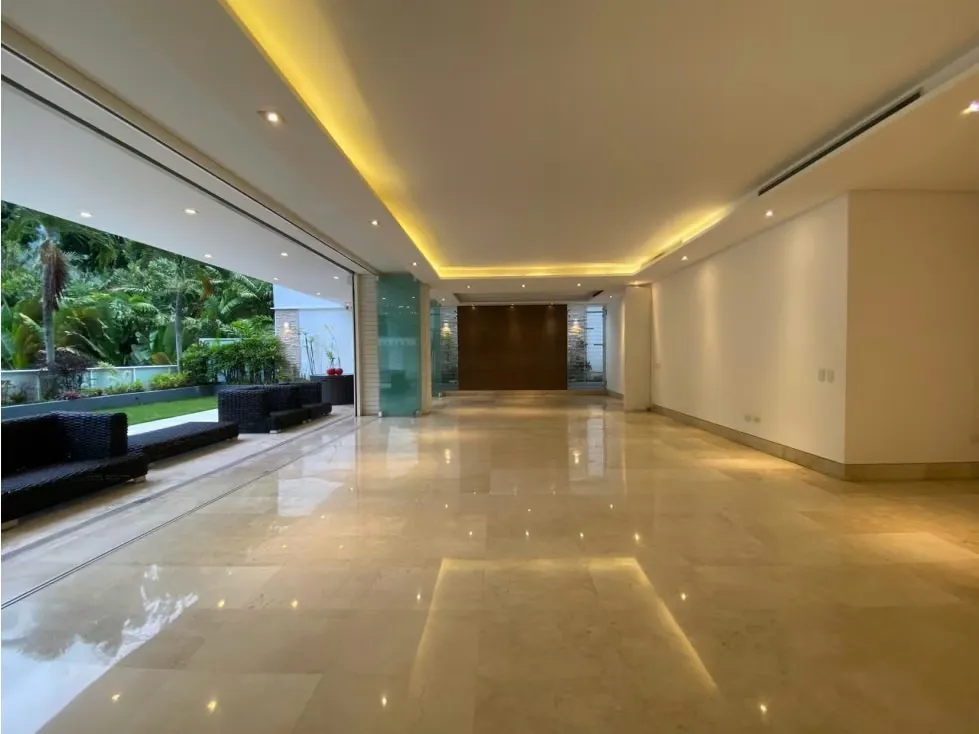 Se vende apto 670m2 4h/5b/6p La Castellana 9293