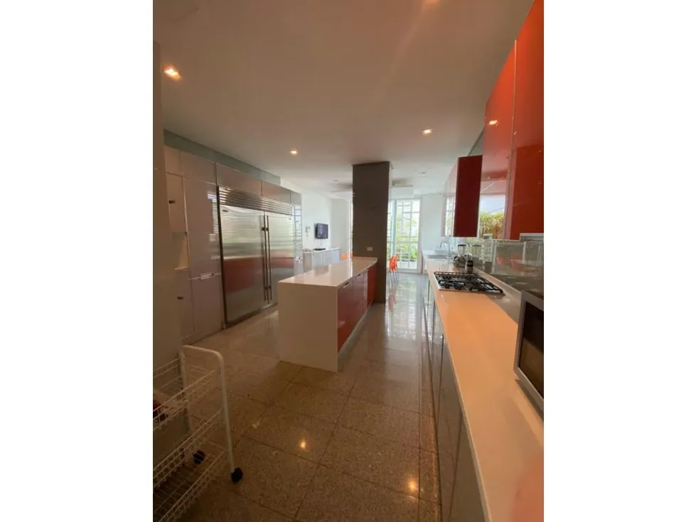 Se vende apto 670m2 4h/5b/6p La Castellana 9293 - 11