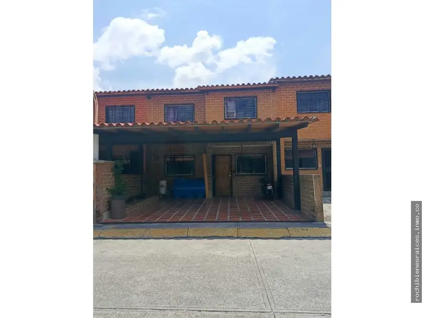 VILLAS DEL ESTE CASA EN VENTA