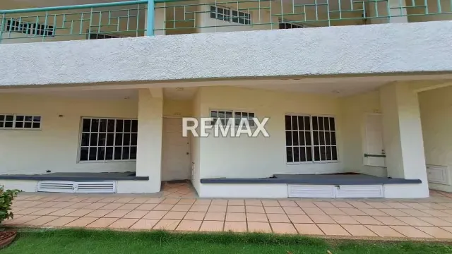 SE VENDE APARTAMENTO EN LECHERIA BORA BORA PLAZA CASAS BOTES B - 9