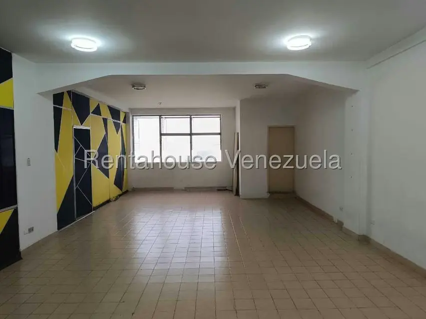 Oficina en Alquiler en Avenida Bolivar, Aragua - 14