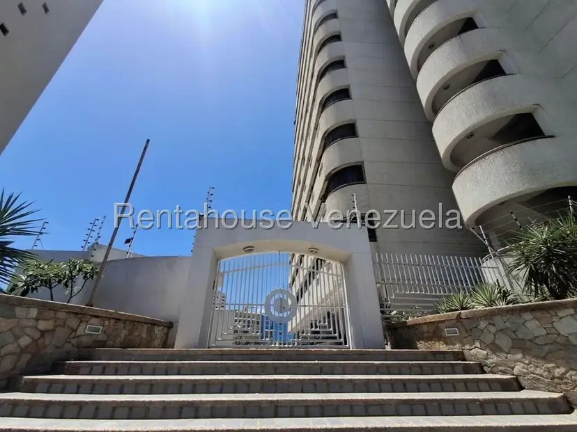 Apartamento (1 Nivel) en Venta en Porlamar, Nueva Esparta