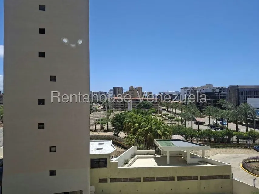 Apartamento (1 Nivel) en Venta en Porlamar, Nueva Esparta - 18