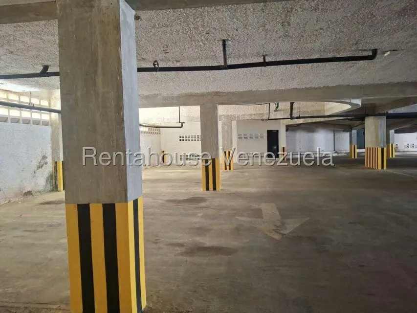 Apartamento (1 Nivel) en Venta en Porlamar, Nueva Esparta - 28