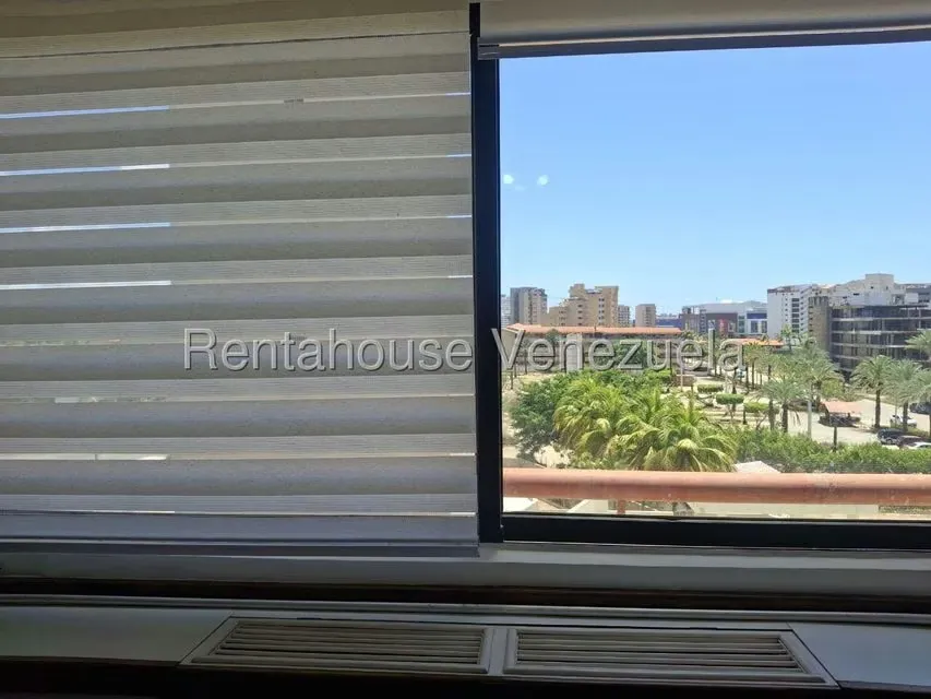 Apartamento (1 Nivel) en Venta en Porlamar, Nueva Esparta - 4