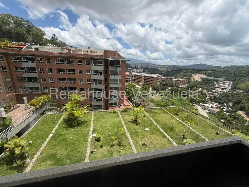 Apartamento (1 Nivel) en Venta en Lomas del Sol, Distrito Metropolitano - 24